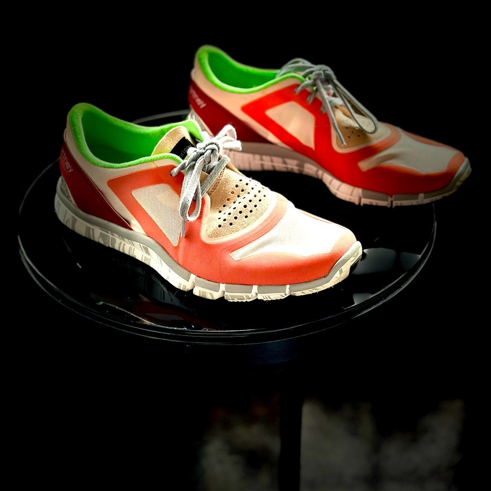 Adidas but Stella McCartney